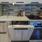 Villa Olive Mill Terra Rossa *