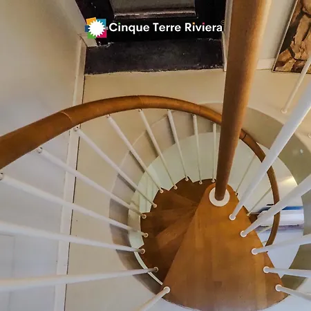 Olive Mill Terra Rossa Villa Corniglia