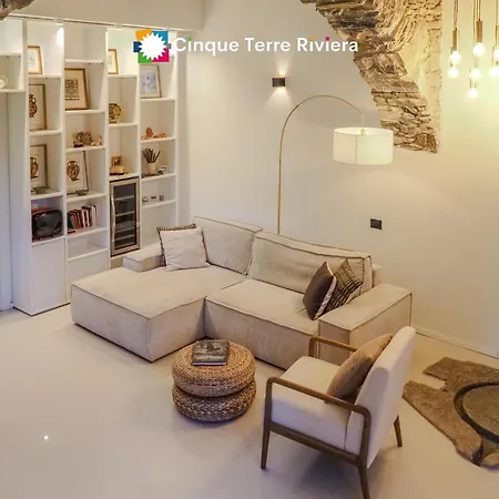 Villa Olive Mill Terra Rossa *